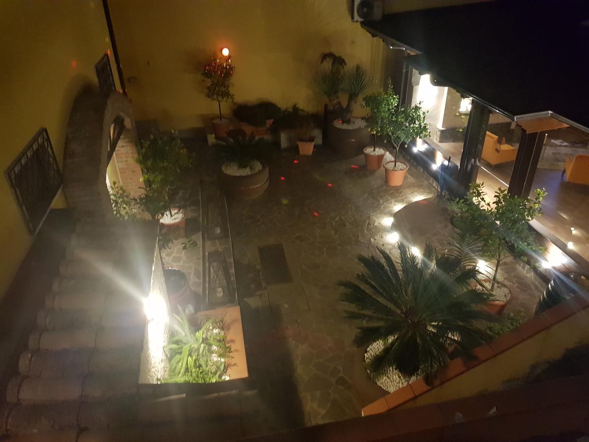 Il Borghetto Hotel Ristorante Lamezia Terme Exterior foto